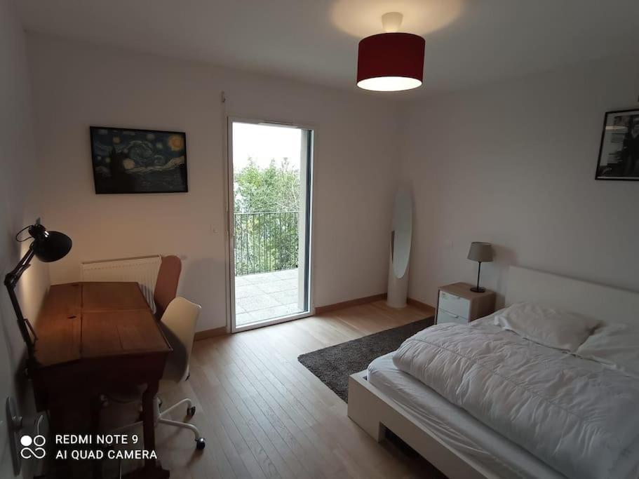Superbe Appartement Avec Balcon Filant Cenon Luaran gambar
